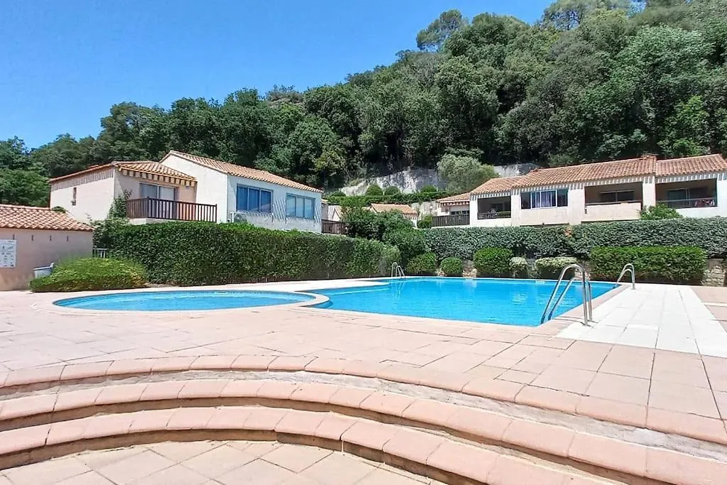 Apartament Studio Cocoon Hut Villeneuve-Loubet Francja